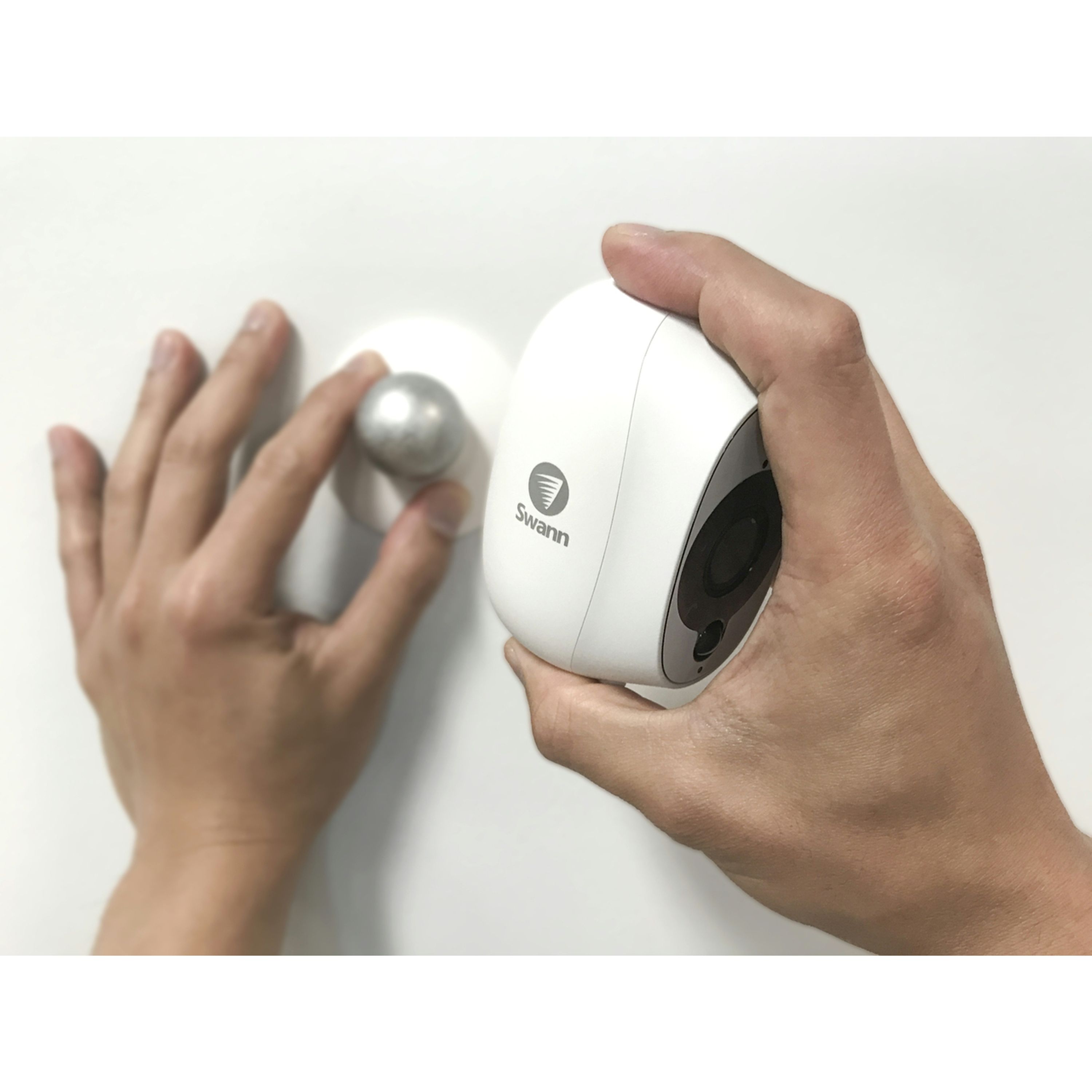 Swann 1080p Battery Powered Wi-Fi Camera